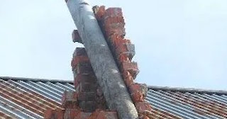 Демонтаж дымохода в частном доме по выгодной цене от 575 рублей | Сварной-Блк